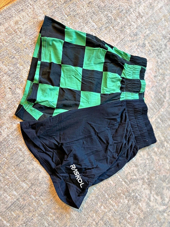 Raskol Other - Raskol Green Checkered Dumpys Shorts Size M